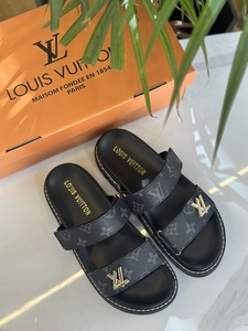 Louis Vuitton slipper - black Lv