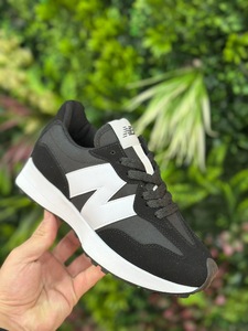 Newbalance 327 black white