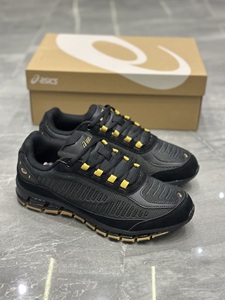 ASICS GEL-QUANTUM 360 black gold