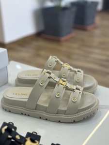 CELINE SLIPER - Beige