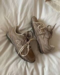NEW BALANCE 204L- brown