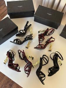 Saint Laurent heels Burgundy