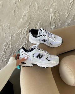 New Balance 530 White black