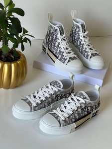 Dior B23 high grey