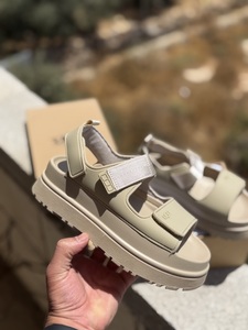 UGG Sandal - beige