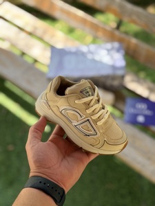 DIOR shoes kids-  Beige