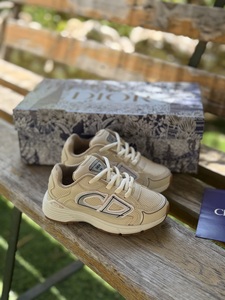 DIOR shoes kids-  Beige
