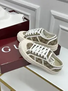 GUCCI GG monogram  - Beige