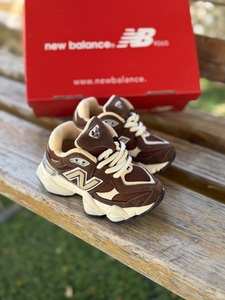 NEW BALANCE 9060 CHILDREN -Brown
