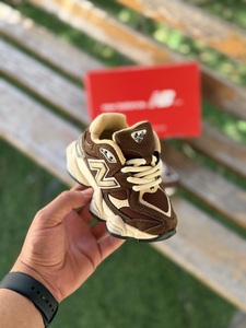NEW BALANCE 9060 CHILDREN -Brown
