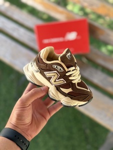 NEW BALANCE 9060 CHILDREN -Brown