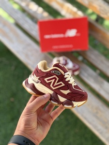 NEW BALANCE 9060 CHILDREN -Burgundy