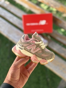 NEW BALANCE 9060 CHILDREN -beige pink