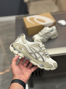 ASICS GEL-NYC Shoes -Beige