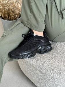Nike Air Max Plus Weman-Black