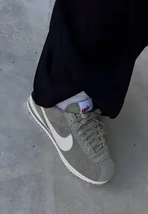 Nike Cortez -  grey white